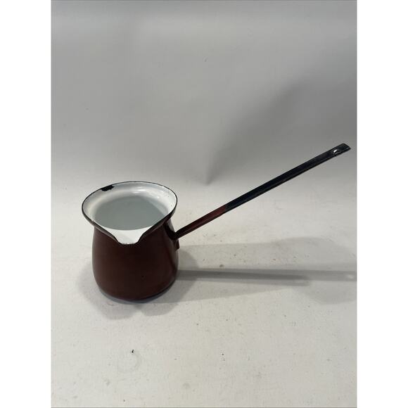 Vintage Coffee Pot Small Melting Pot Made in Poland Red And White - Picture 1 of 8